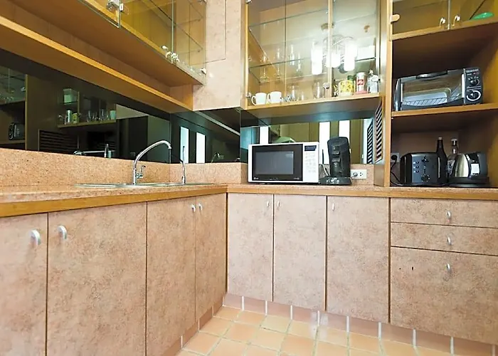Thong Lo Cozy Haven: Charming 60 Sqm 3*